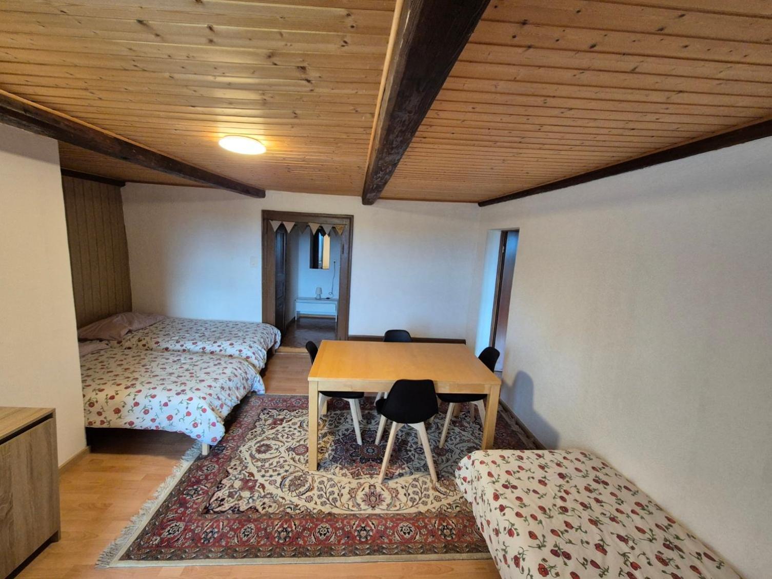 D'hotes R&s Bemont
